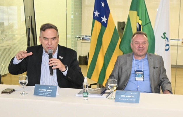 Sistema OCB/GO apresenta propostas para Goiânia a Sandro Mabel