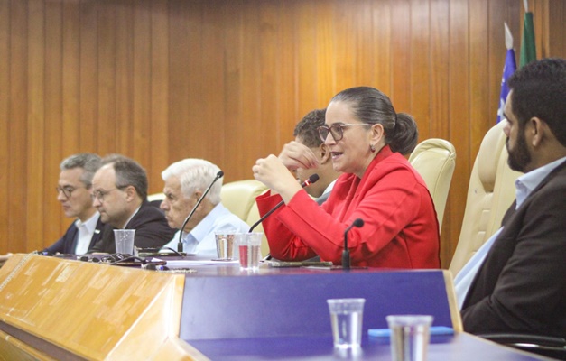 Situação dos pit dogs é tema de debate na Câmara de Goiânia 