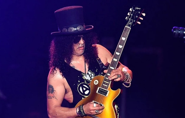 Slash, guitarrista do Guns N' Roses, anuncia shows no Brasil