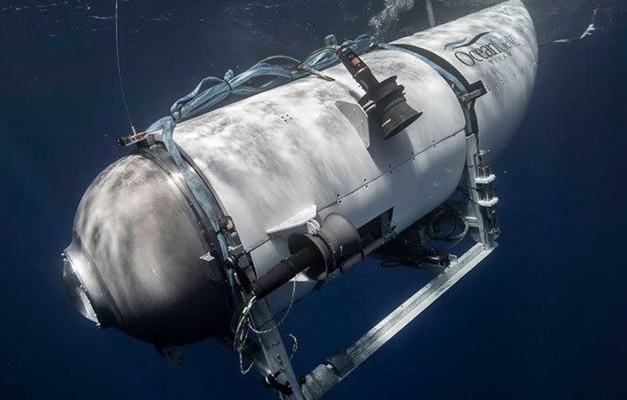 Sons de 'batidas' são detectados durante buscas por submarino desaparecido