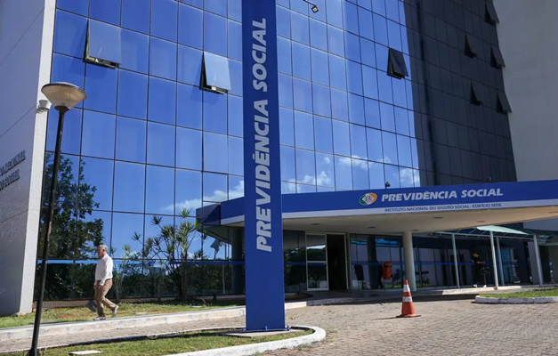 STF homologa plano do INSS para devolução de descontos ilegais 