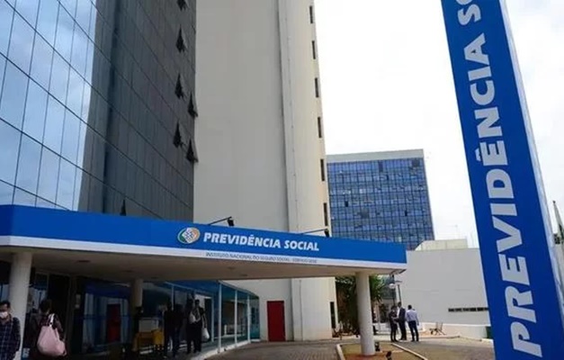 STF pauta julgamento de recurso contra revisão da vida toda do INSS para dia 28