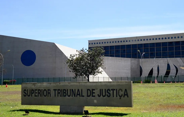 STJ anula diligências contra ex-prefeito de Cidade Ocidental 