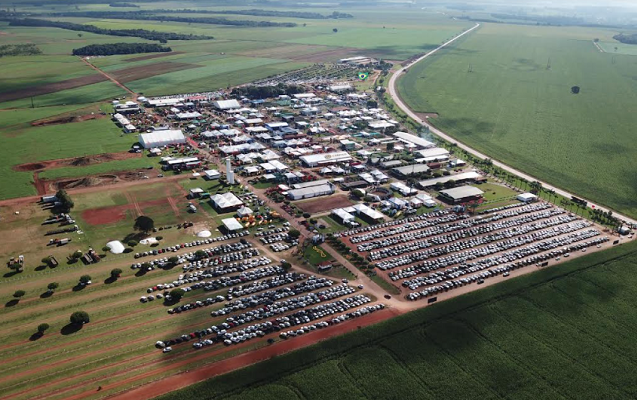 Tecnoshow discute bioinsumos, proteína animal e conectividade rural 