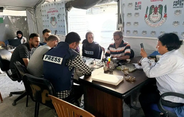 Tenda de jornalistas palestinos é bombardeada após reunião com Fenaj