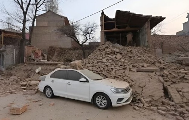 Terremoto de magnitude 6,2 na China é o mais mortal no país em 9 anos