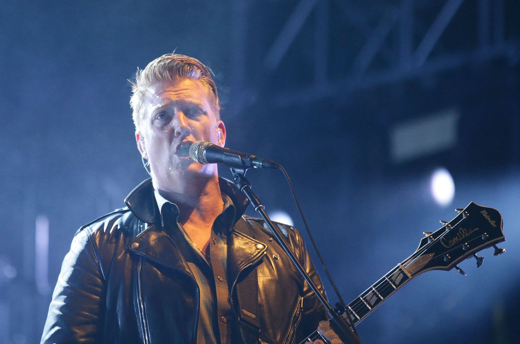 The Town: Queens of The Stone Age cancela participação