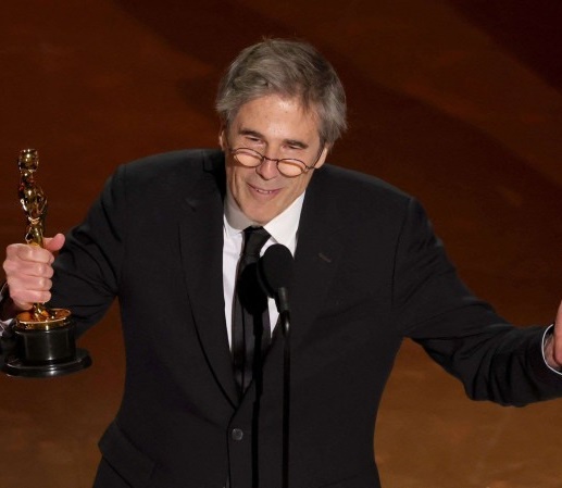 Academia do Oscar vai homenagear diretor brasileiro Walter Salles
