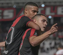 Atlético-GO vence o CRB e sobe na classificação da Série B