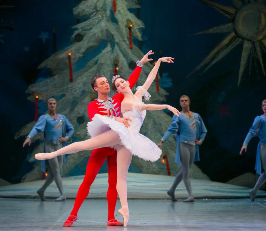 Ballet Clássico De São Petersburgo apresenta 'O Quebra-Nozes' em Goiânia