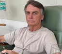 Bolsonaro tem previsão de alta hospitalar nos 'próximos dias', diz boletim médico