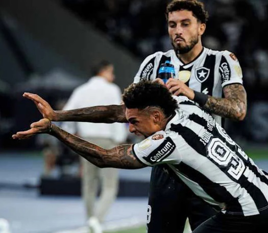 Botafogo leva susto desnecessário, mas vence Seattle Sounders na estreia do Mundial de Clubes