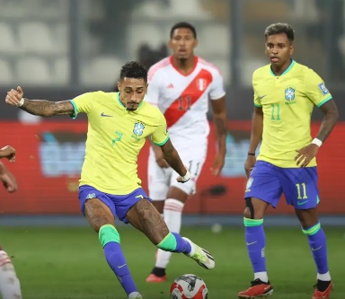 Brasil enfrenta seleção peruana em Brasília pelas Eliminatórias