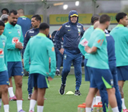 Brasil inicia preparação para partida contra o Chile no Maracanã