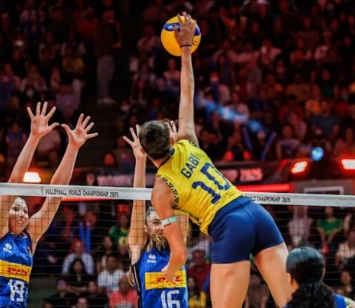 Brasil leva virada da 'invencível' Itália e adia sonho do título inédito no Mundial de vôlei