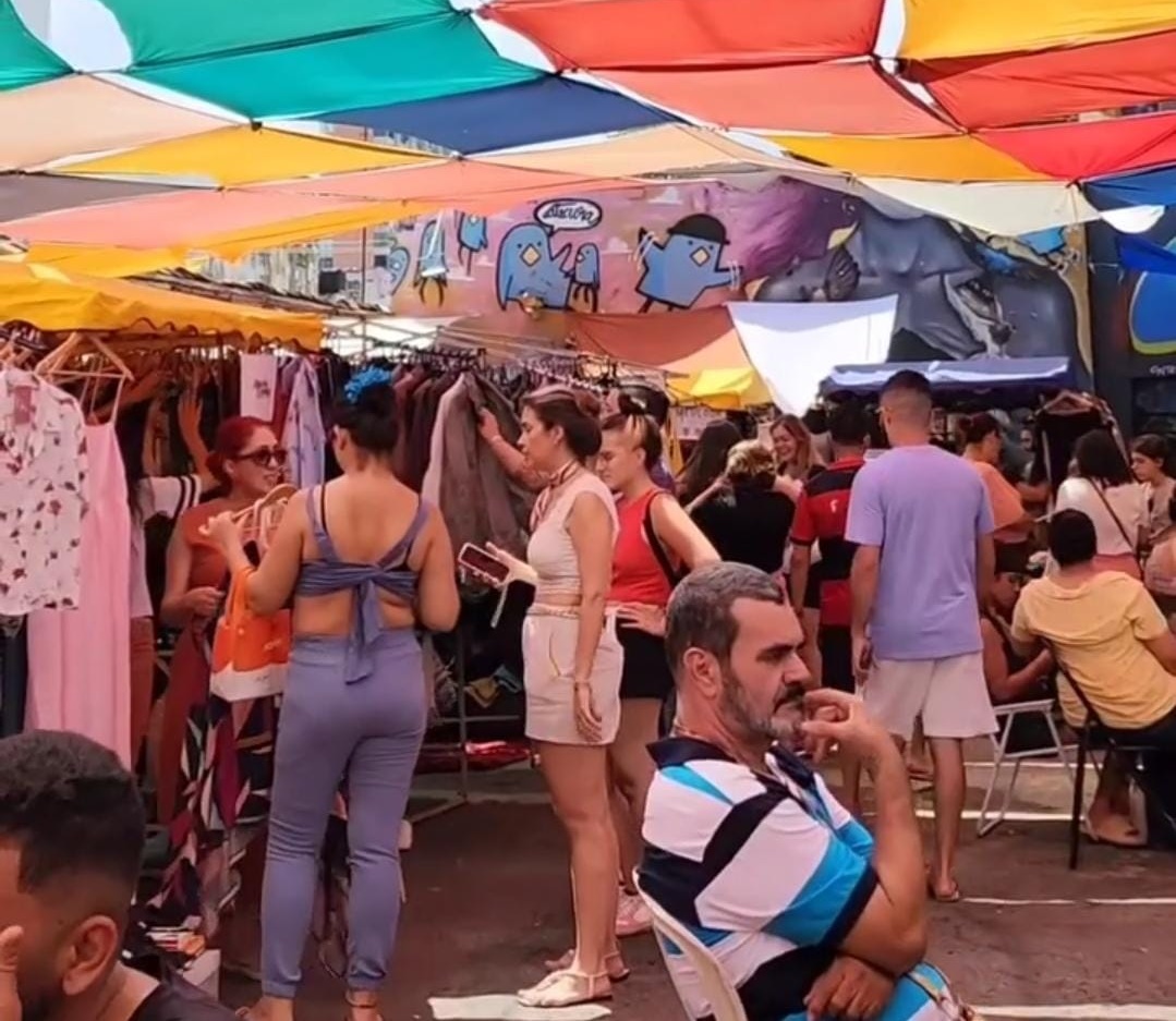 Centro de Goiânia recebe edição "Julina" do Encontro de Brechós