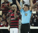 Com Gabigol em campo, Flamengo vence o Amazonas e sai vaiado 