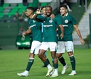 Com gols de Paulo Baya e Diego, Goiás bate Ituano em duelo na Serrinha