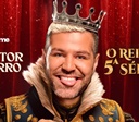 Comediante Victor Sarro apresenta “O Rei da 5ª Série” em Goiânia