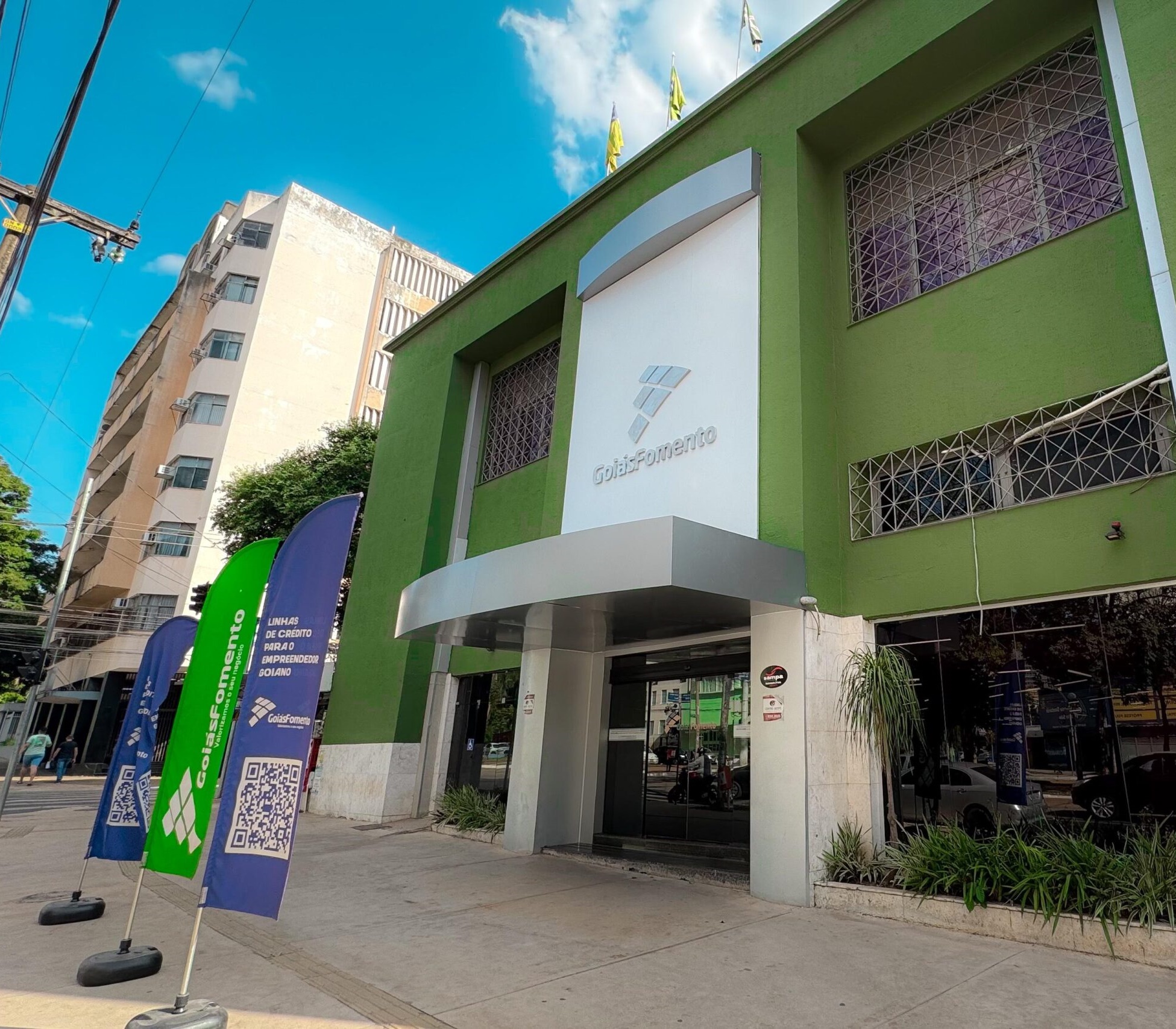 Concurso da GoiásFomento oferece salário de até R$ 6 mil