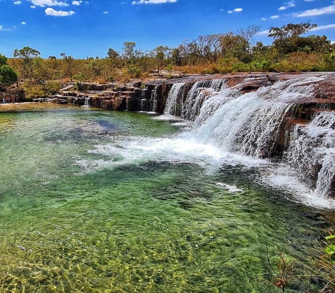 Conheça sete cachoeiras em Goiás para se refrescar no mês de setembro