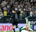 Corinthians vence clássico com o Palmeiras para se afastar do Z4