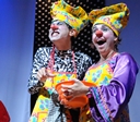 Espetáculo gratuito ‘Amor, I Love You’ mistura palhaçaria e afeto em Goiânia