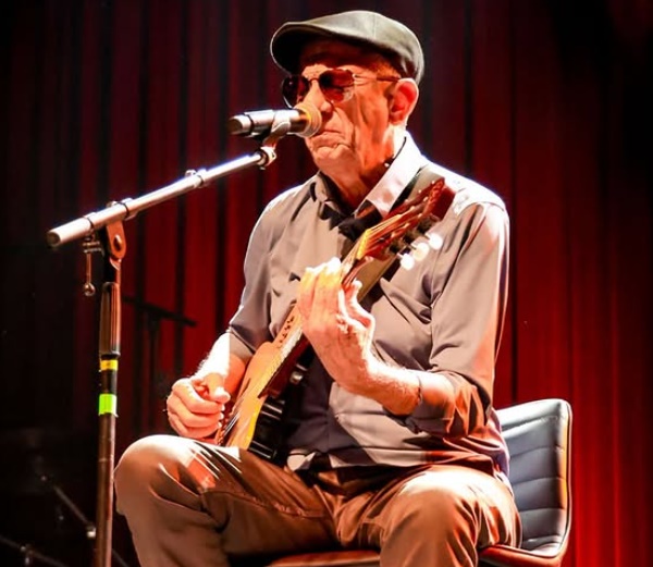 Fagner apresenta noite de clássicos da música brasileira em Goiânia