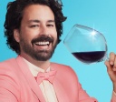 Fernando Pedrosa apresenta "Xaveca a Plateia e Bebe Vinho" em Goiânia