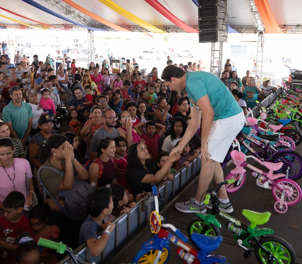 Festa da Criança reúne 10 mil pessoas em Aparecida de Goiânia 
