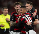 Flamengo aplica maior goleada da era dos pontos corridos ao marcar 8 a 0 no Vitória no Maracanã