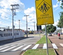 Goiânia ganha 25 faixas de pedestres com sinalização elevada 
