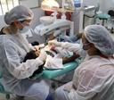 Hospital oferece serviço odontológico a públicos vulneráveis em Goiânia