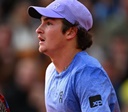 João Fonseca conquista primeira vitória da carreira em Roland Garros