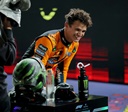 Lando Norris conquista 3ª pole seguida em Las Vegas; Bortoleto larga em 18º