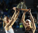 Luisa Stefani e Timea Babos conquistam título de duplas no SP Open