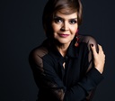 Maria Eugênia comemora 30 anos de carreira com shows em Portugal e Espanha