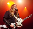Max Cavalera diz que o metal é o gênero musical com 'menos racismo, sexismo e preconceito'