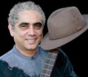 Paulinho Pedra Azul celebra 40 anos de carreira com show em Goiânia