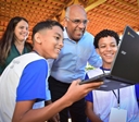 Prefeitura de Goiânia lança laboratórios móveis de realidade virtual 