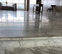 Relembre como foi feito o restauro dos pisos de mármore Jockey Club de SP