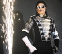 Rodrigo Teaser se apresenta em Goiânia com o Tributo a Michael Jackson