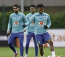 Seleção realiza primeiro treino para amistosos na Europa