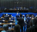 Senado aprova projeto que torna homicídio em escola crime hediondo