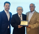 Sicoob UniCentro Br premia escritores em Prêmio Nacional de Poesia; veja 