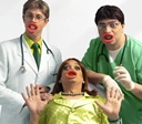 Teatro Goiânia recebe o espetáculo “Quem Vê Cara Não Vê Harmonização”