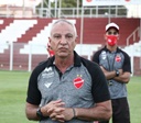 Vila Nova anuncia contratação do técnico Márcio Fernandes