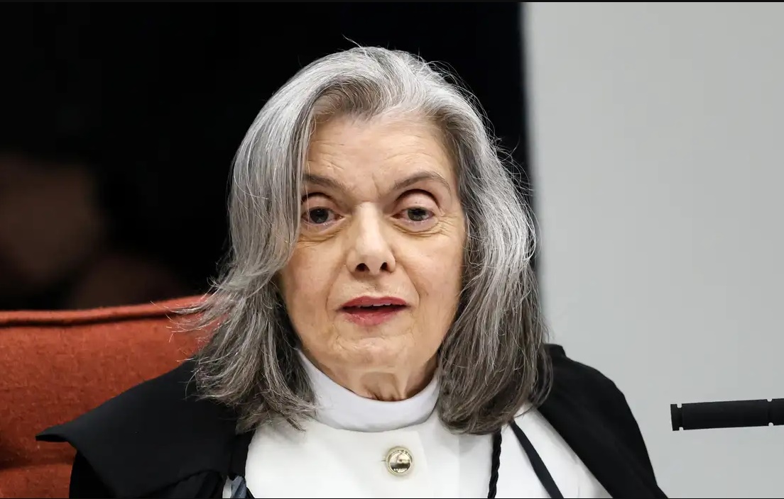 Todos sabem minha posição sobre mulheres no STF, diz Cármen Lúcia