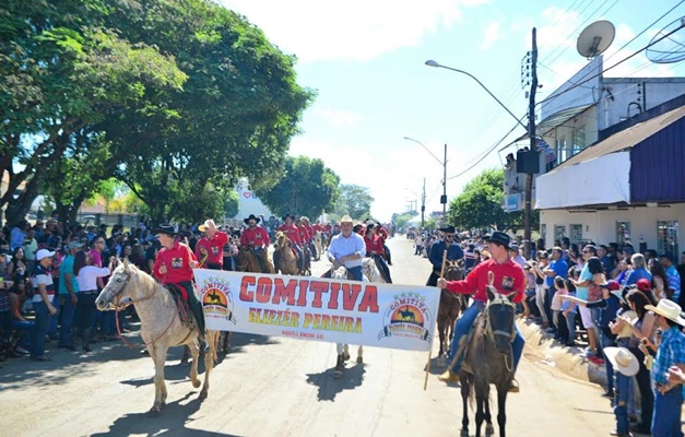 Tradicional Festa do Carreiro de Portelândia reúne cerca de 10 mil pessoas