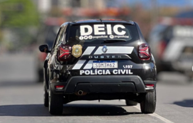 Trio é preso suspeito de tentar abrir conta em banco com documentos falsos